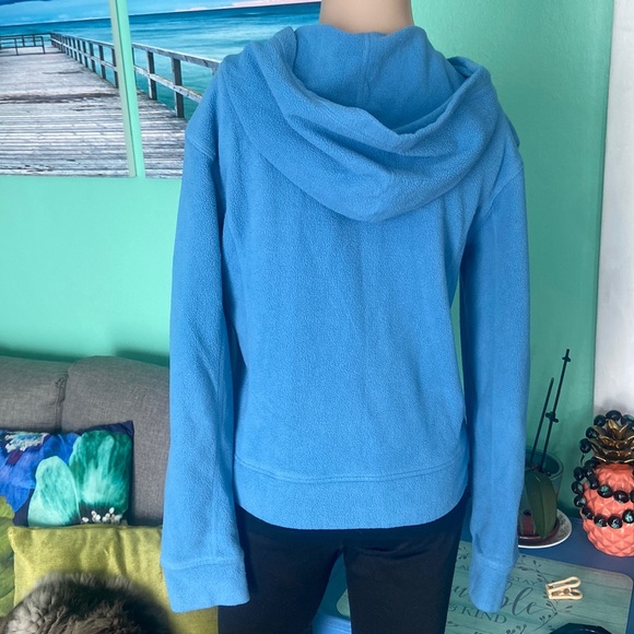 💙Patagonia Fleece Hoodie💙 - Picture 4 of 9